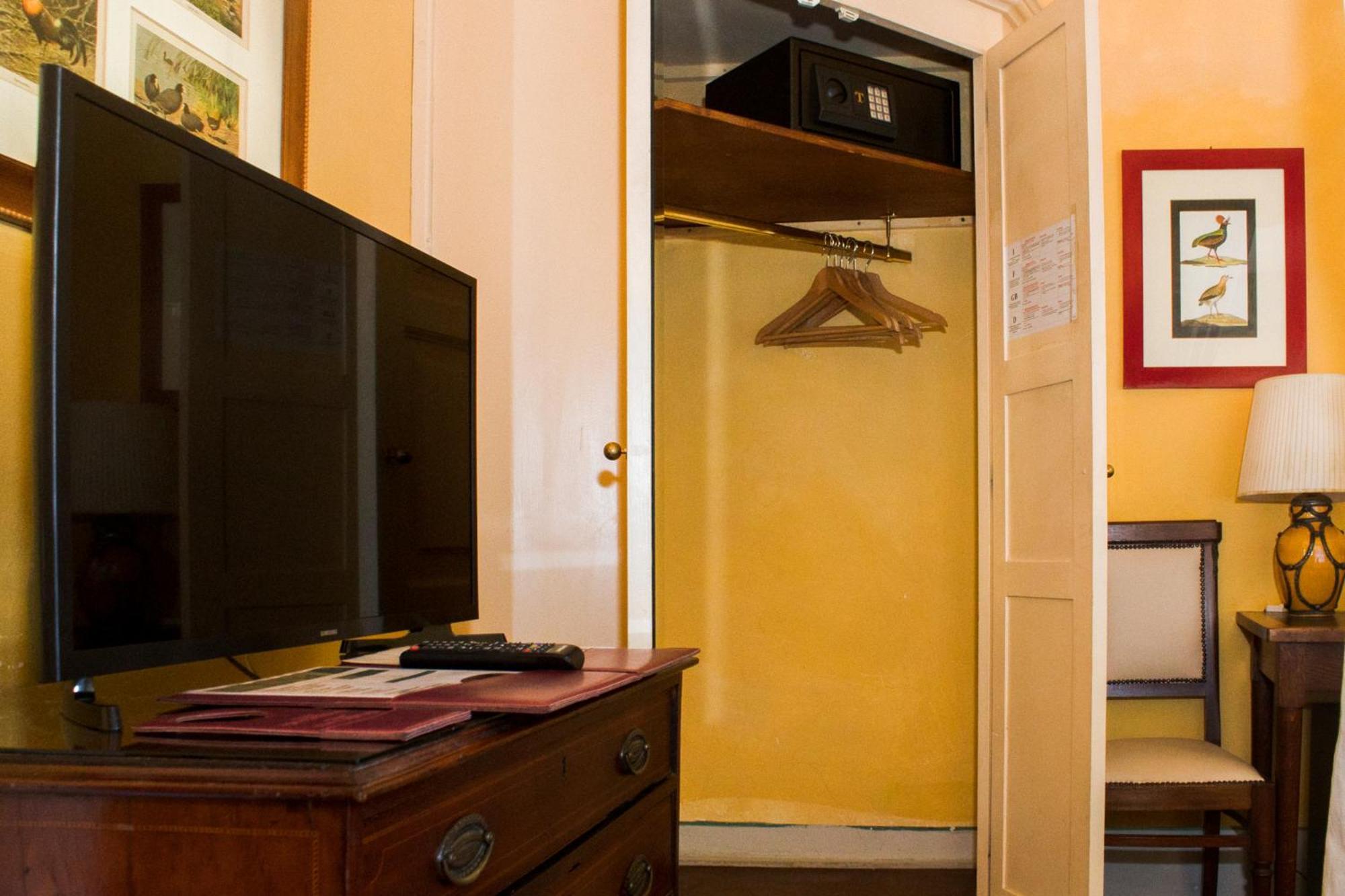Antica Dimora Firenze Bed & Breakfast Exterior foto